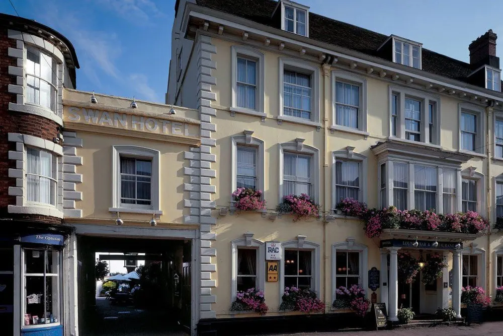 Swan Revived Hotel