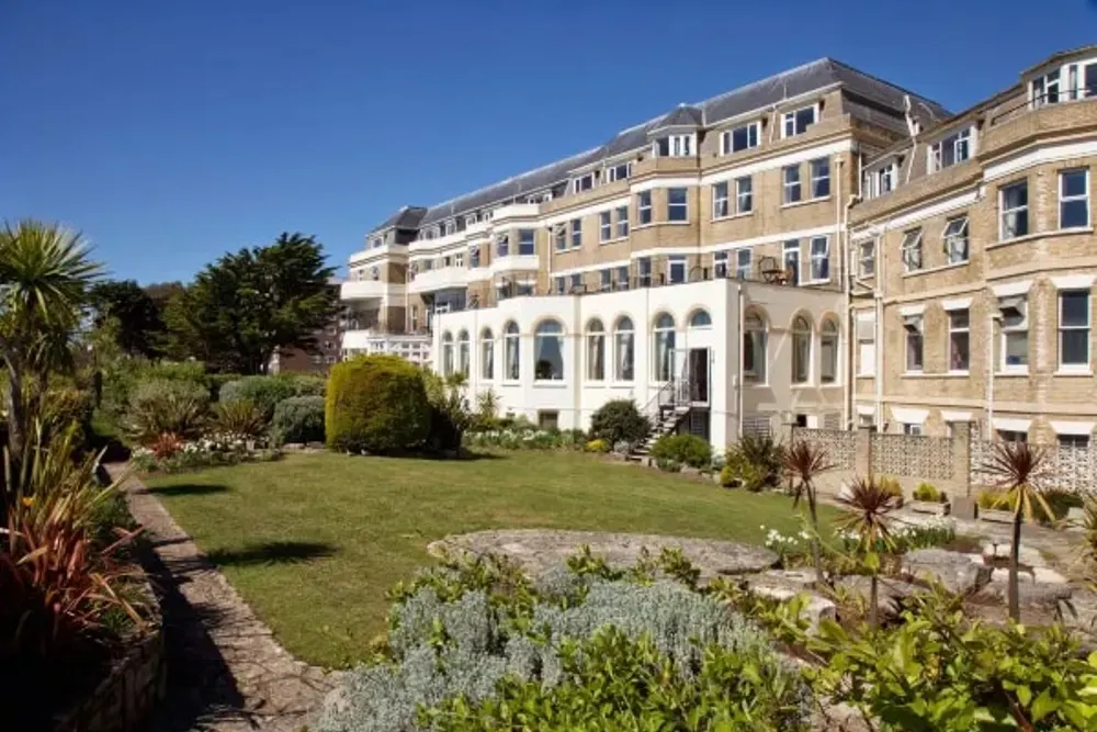Bournemouth Carlton Hotel By Belvilla
