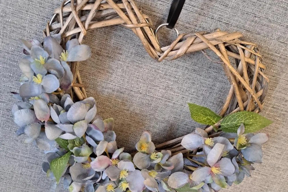 Flaire - Flowers by Claire (Faux Flowers)