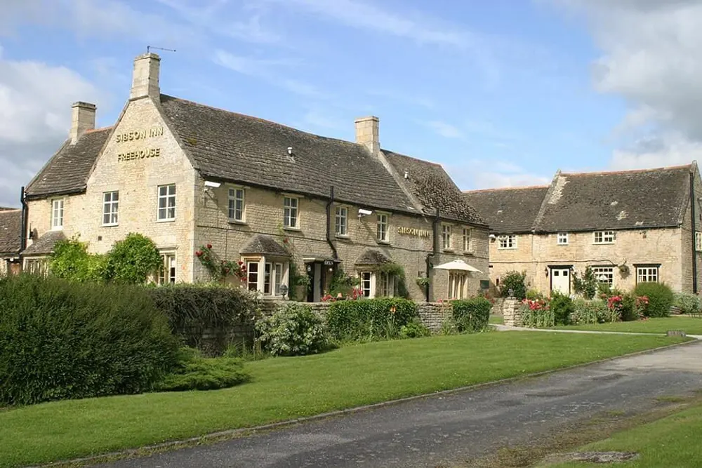 The Sibson Inn Hotel