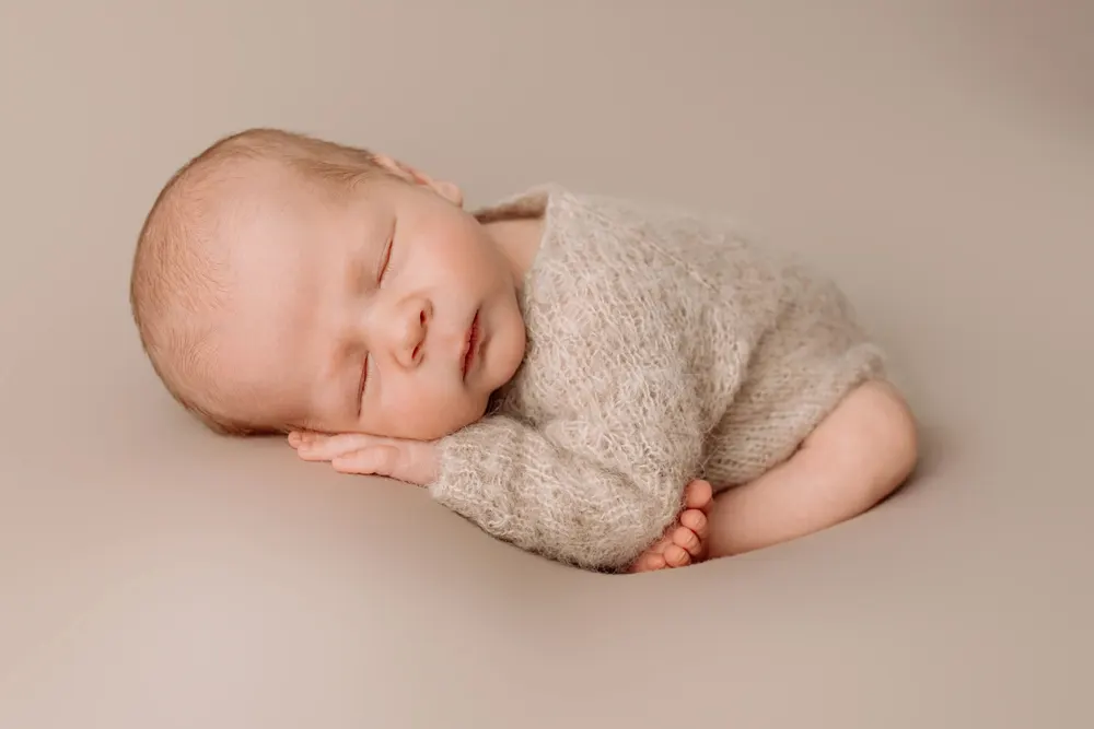 Tiny Feet Photography By Hollie