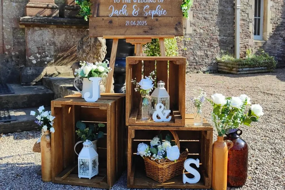 CosyCrafts Wedding Hire