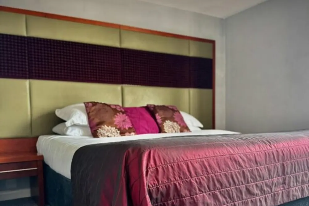 St George Hotel