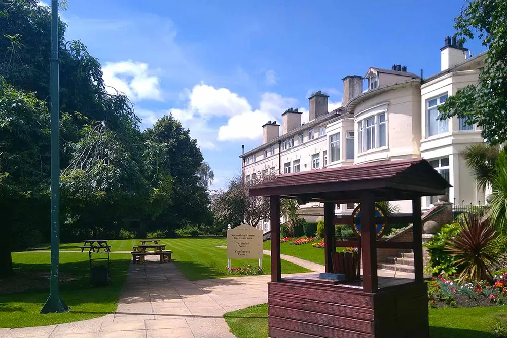 The Devonshire House