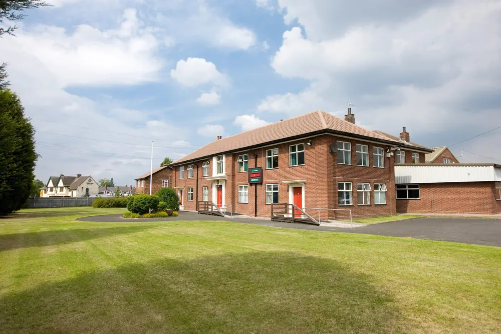 Gundolf House